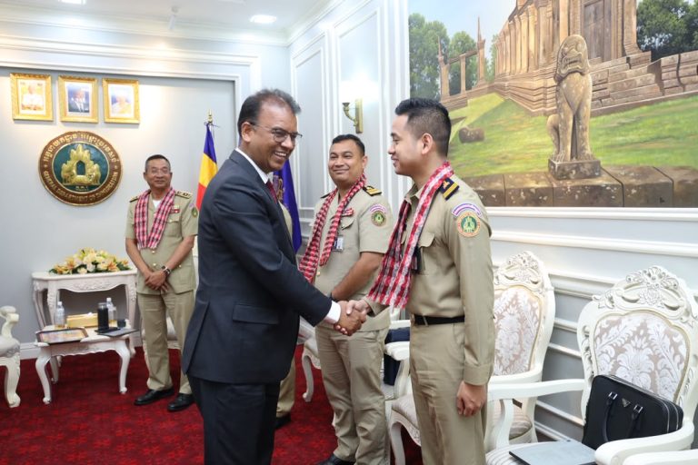 Meeting with H.E. Pol. Lt. Gen. Kem Sarin, Deputy Director General of the General Department of Immigration.